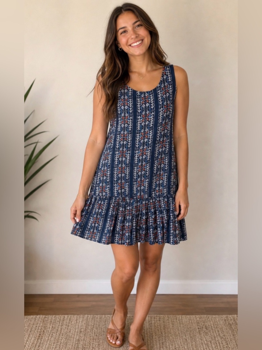 Entro sleeveless blue mini sheath dress ruffle hem side pockets, size medium